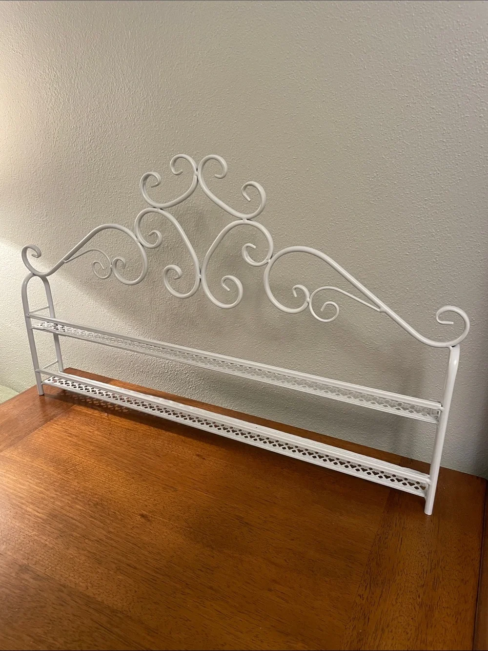 Metal White Wall Shelf for Nail Polish Essential Oils Spools of Thread Organizer